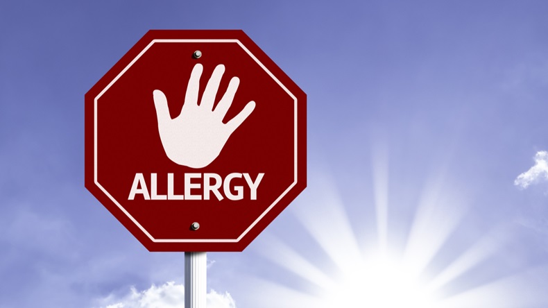 RS1808_Allergy Stop Sign_214411207_1200.jpg